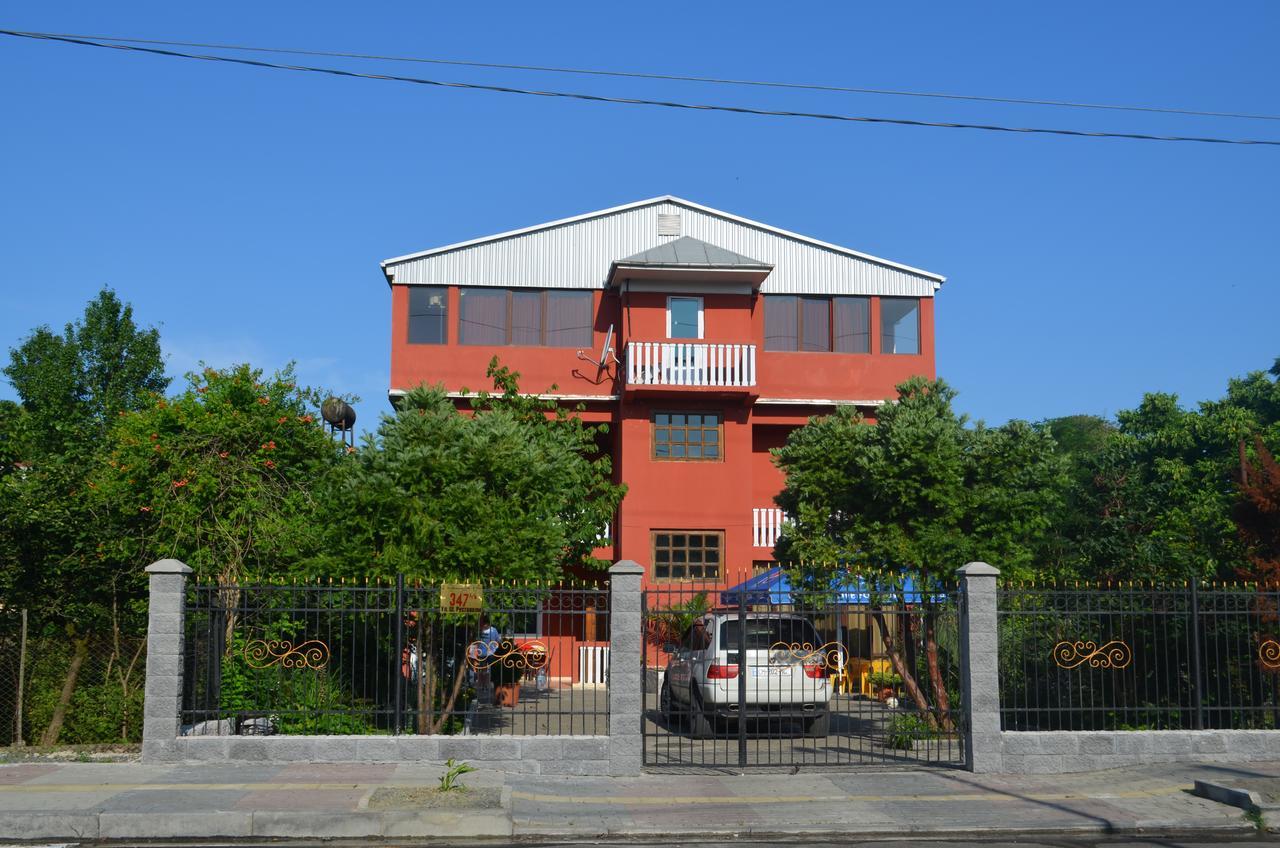 Hotel Near The Sea Kobuleti Exterior foto